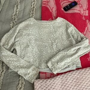 Cheetah sweater